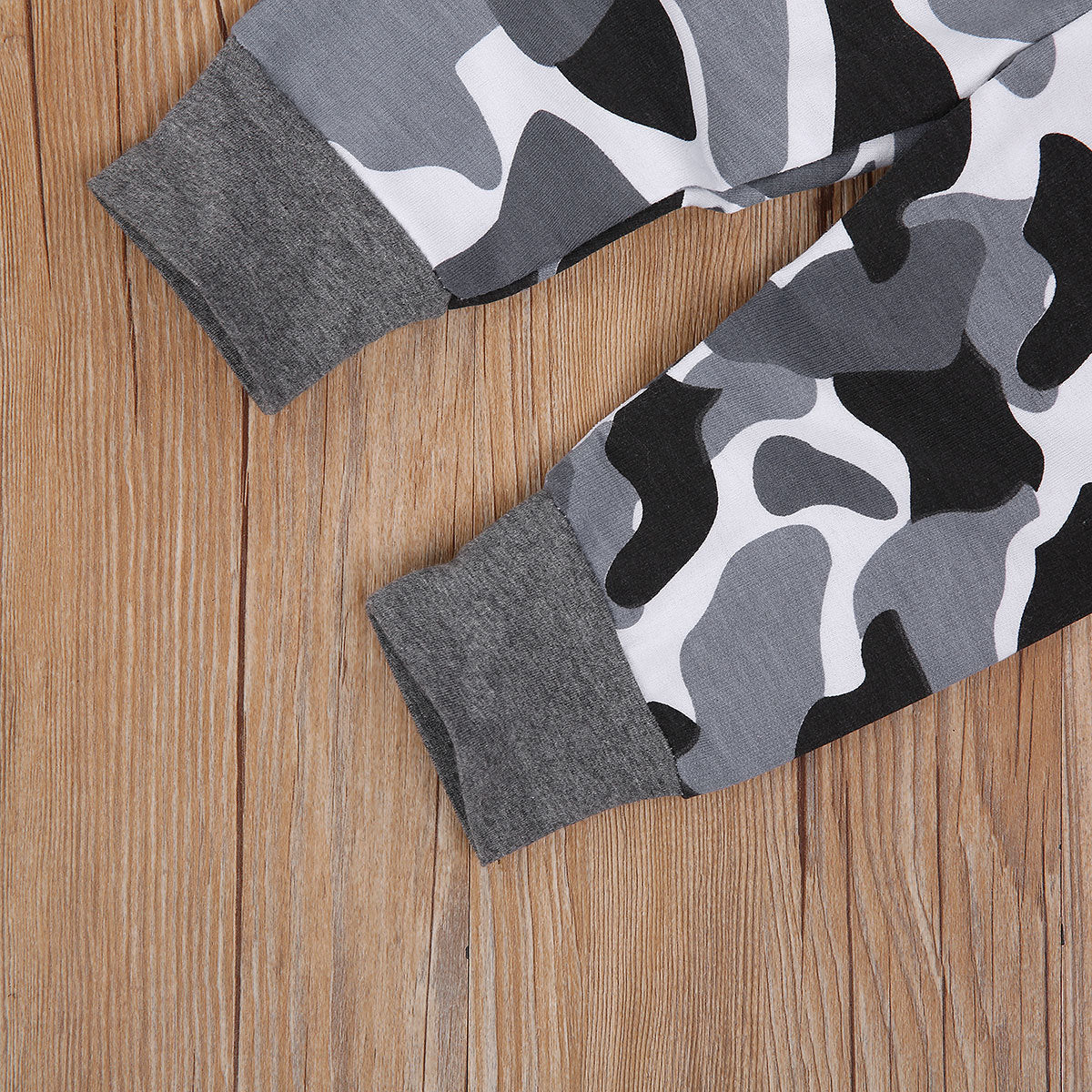 Small And Medium Boys Camouflage Cotton Trousers Long Sleeve Hoodie Two-piece Set Blouse And Pants