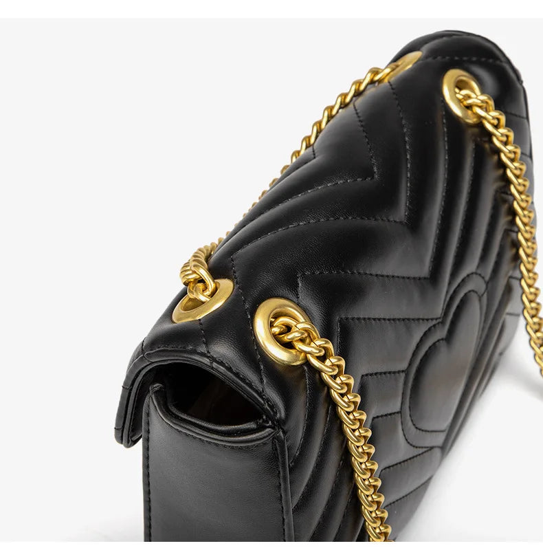 2025 High-end water ripple bag for women, classic chain bag, fashionable checkered heart-shaped women's bag, crossbody bag