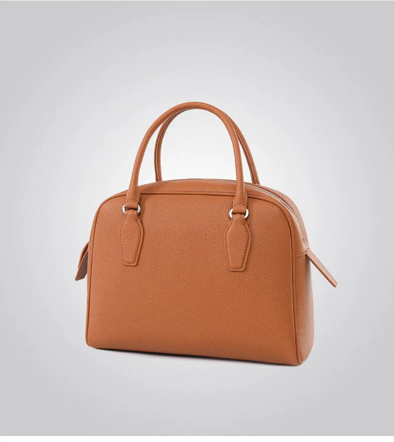 New Women's Handbags, Simple Casual Bags, Large-Capacity Briefcases, Fashionable Commuter Tote Bags, Retro-Style Water-Repellent Bowling Bags