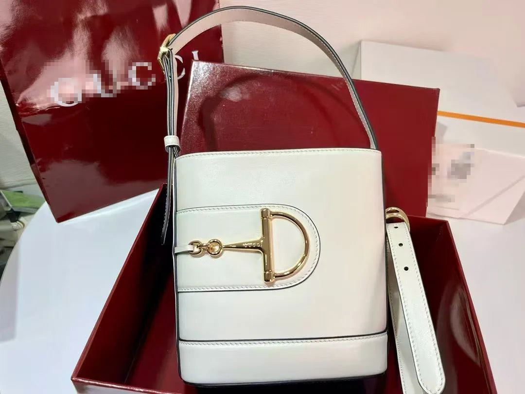 Chic Messenger Bag For Ladies, Popular Classic Elegant Leather Handbags, Designed By Luxury Brand And Famous Designer