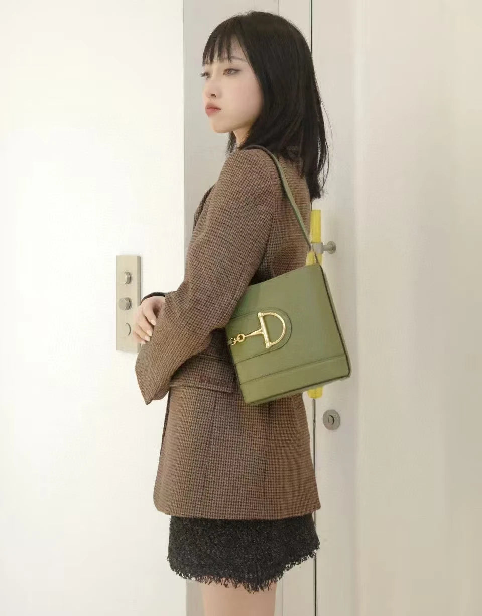 Chic Messenger Bag For Ladies, Popular Classic Elegant Leather Handbags, Designed By Luxury Brand And Famous Designer